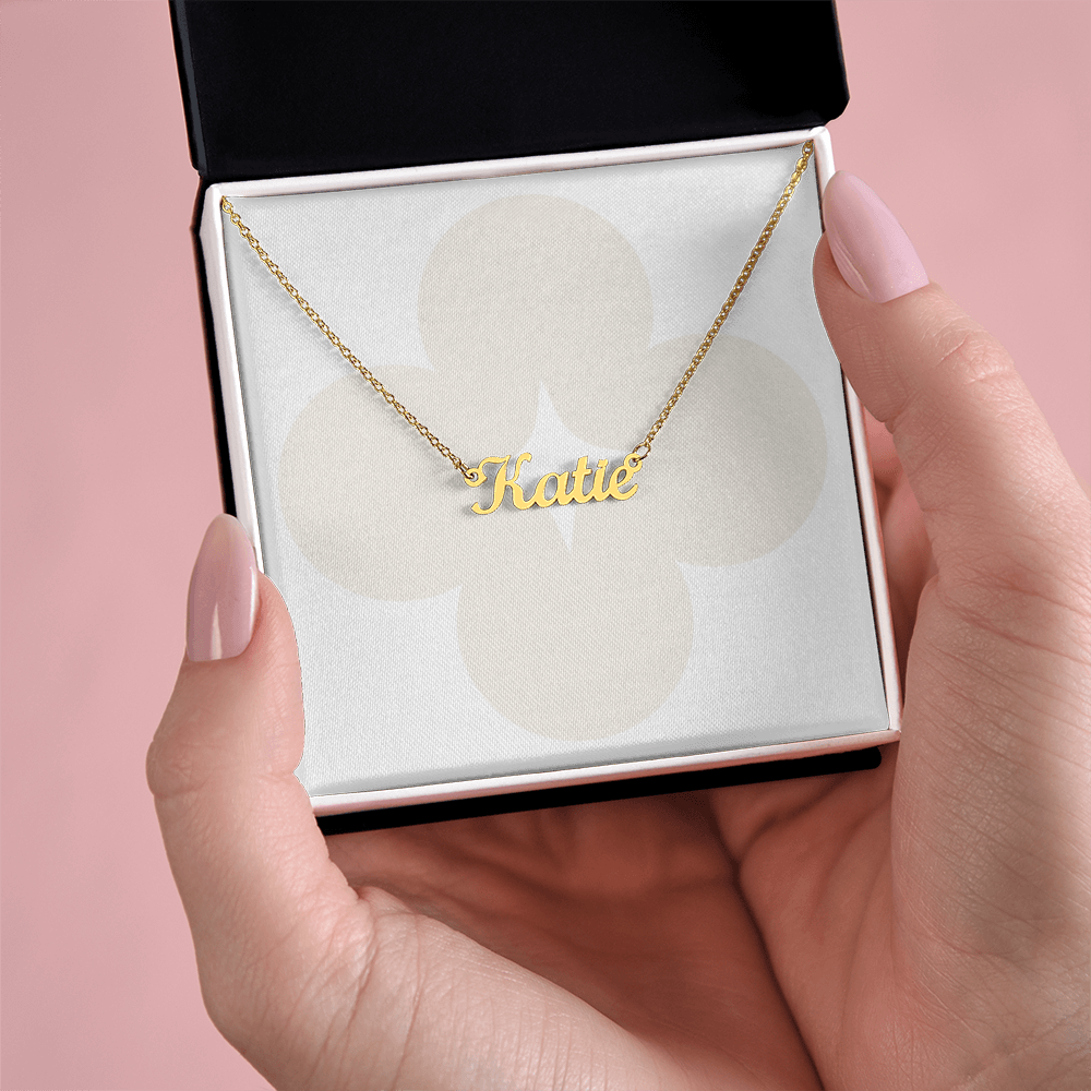 The Signature Name Necklace – Written in Light